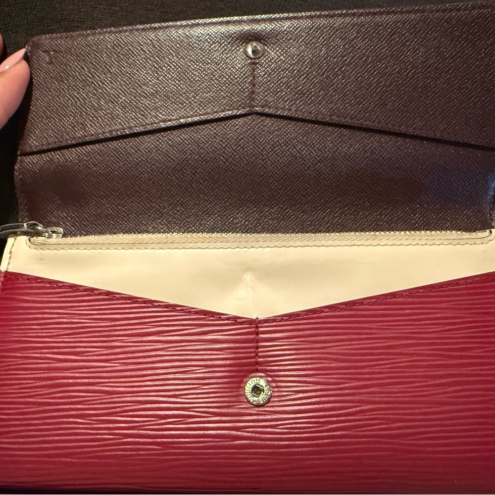 Louis Vuitton Electric Epi Flore Wallet - Picture 6 of 9